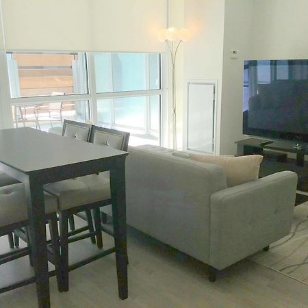 Suites On Simcoe Toronto Zewnętrze zdjęcie