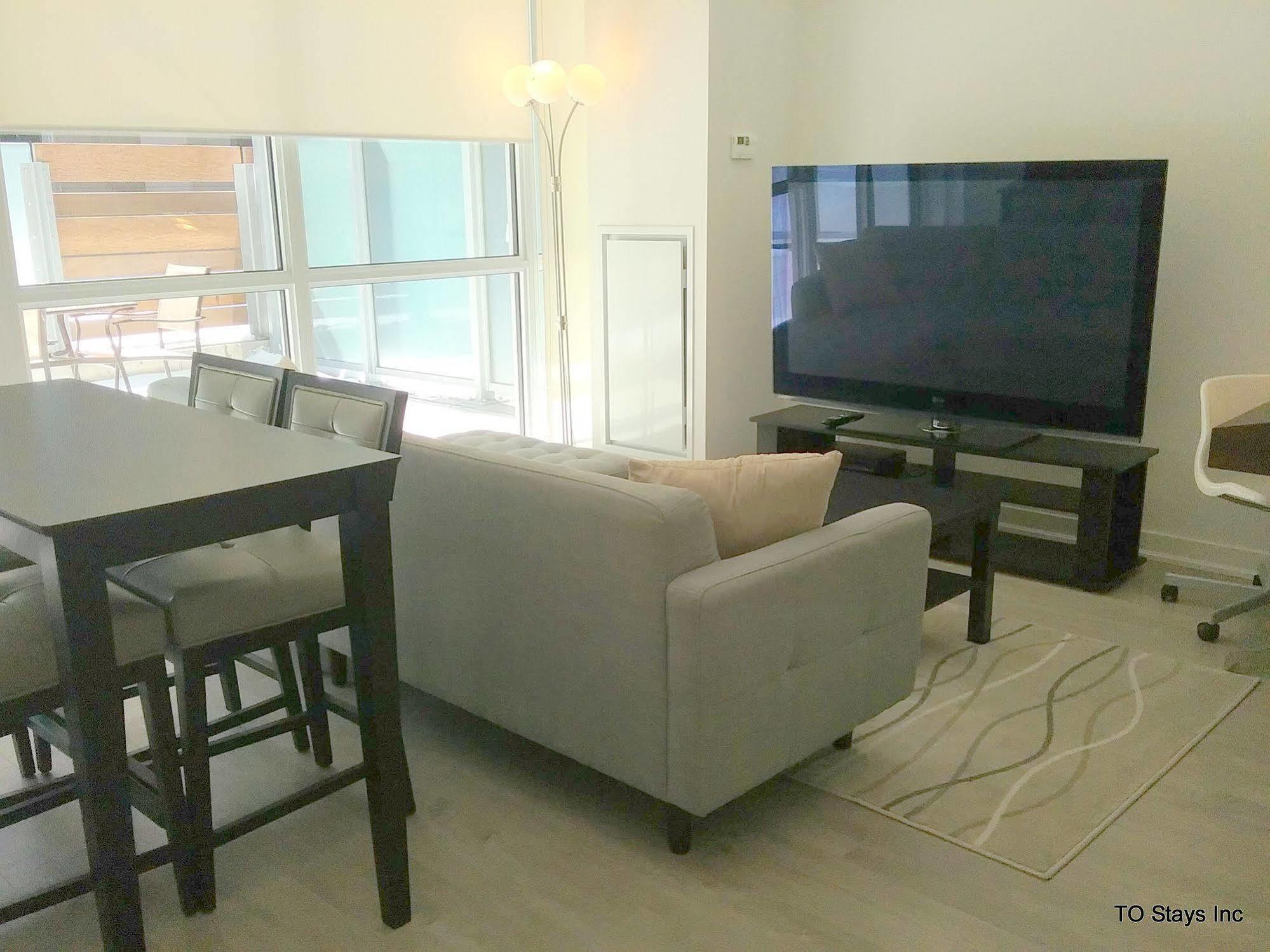 Suites On Simcoe Toronto Zewnętrze zdjęcie